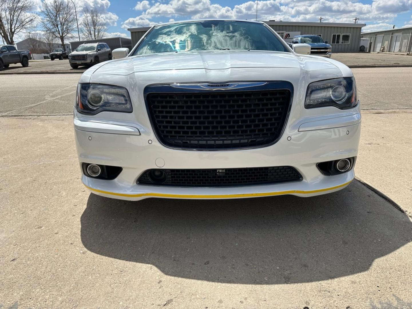 2012 WHITE CHRYSLER 300 SRT-8 (2C3CCAFJ5CH) with an 6.4L engine, Automatic transmission, located at 1030 S. 22nd St., Bismarck, ND, 58504, (701) 258-0022, 46.793560, -100.758118 - 6.4 Liter SRT-8 YELLOW BRAKE CALIBER COVERS-AUTO- Photo#2