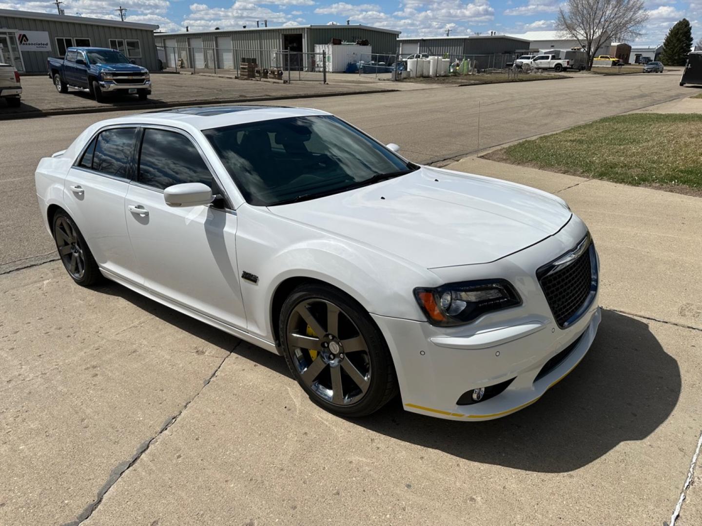 2012 WHITE CHRYSLER 300 SRT-8 (2C3CCAFJ5CH) with an 6.4L engine, Automatic transmission, located at 1030 S. 22nd St., Bismarck, ND, 58504, (701) 258-0022, 46.793560, -100.758118 - 6.4 Liter SRT-8 YELLOW BRAKE CALIBER COVERS-AUTO- Photo#3