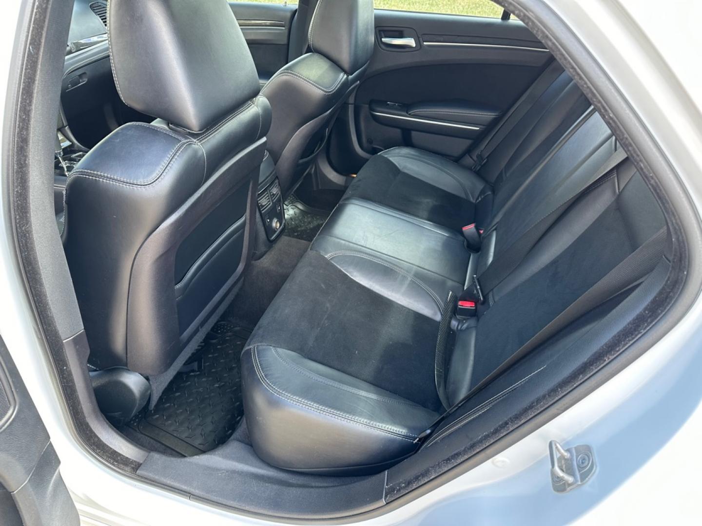 2012 WHITE CHRYSLER 300 SRT-8 (2C3CCAFJ5CH) with an 6.4L engine, Automatic transmission, located at 1030 S. 22nd St., Bismarck, ND, 58504, (701) 258-0022, 46.793560, -100.758118 - 6.4 Liter SRT-8 YELLOW BRAKE CALIBER COVERS-AUTO- Photo#8