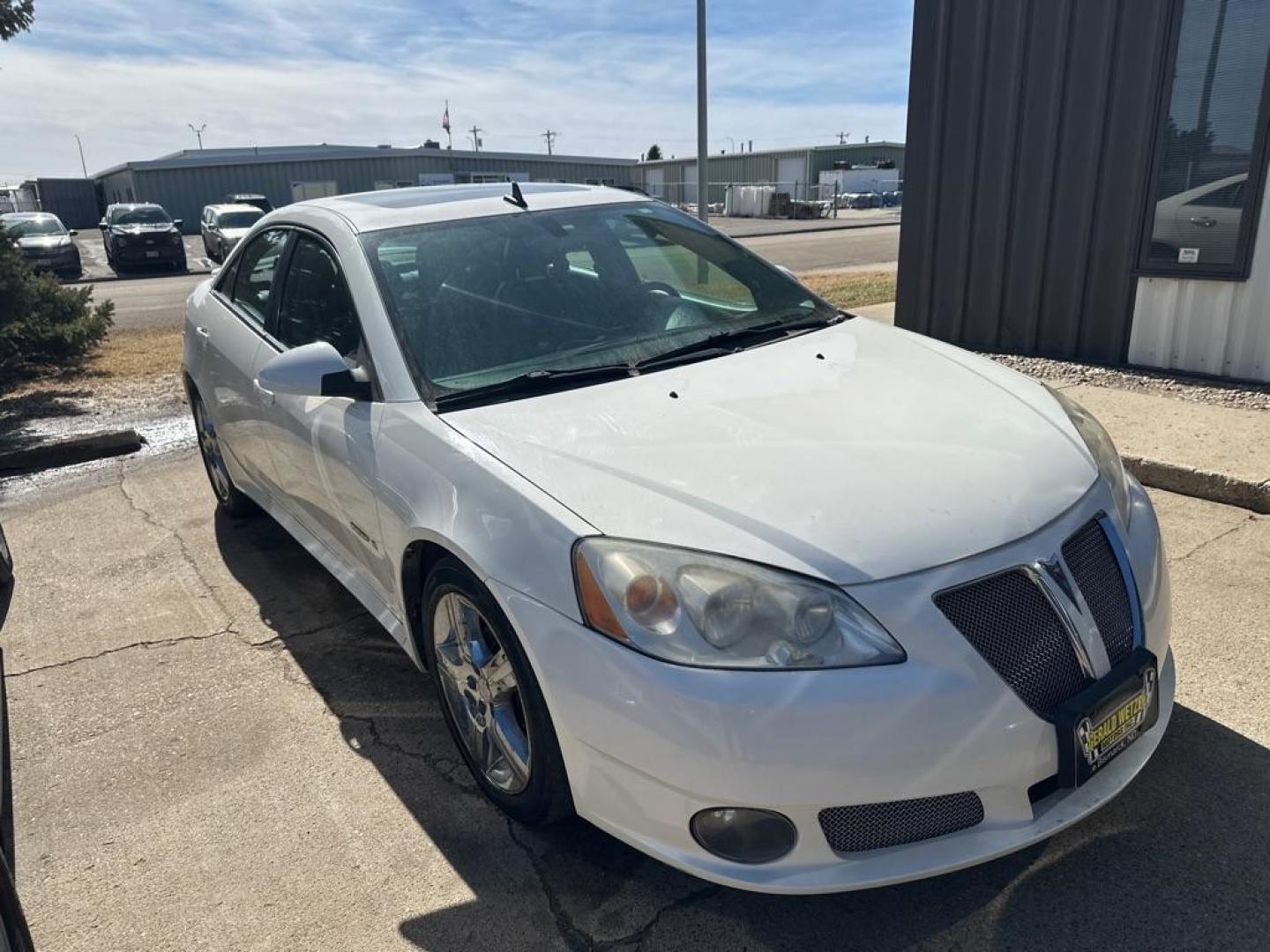 2008 PONTIAC G6 GXP (1G2ZM577284) with an 3.6L engine, Automatic transmission, located at 1030 S. 22nd St., Bismarck, ND, 58504, (701) 258-0022, 46.793560, -100.758118 - 90K ON ENGINE REPLACEMENT - Photo#3