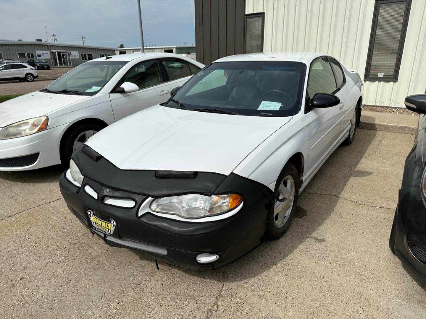 2000 WHITE CHEVROLET MONTE CARLO SS (2G1WX12K4Y9) with an 3.8L engine, Automatic transmission, located at 1030 S. 22nd St., Bismarck, ND, 58504, (701) 258-0022, 46.793560, -100.758118- Photo#3