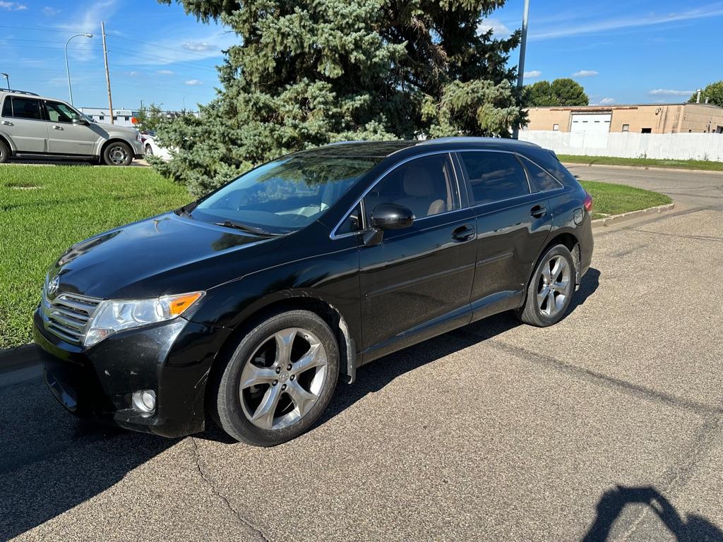 photo of 2010 TOYOTA VENZA 4DR