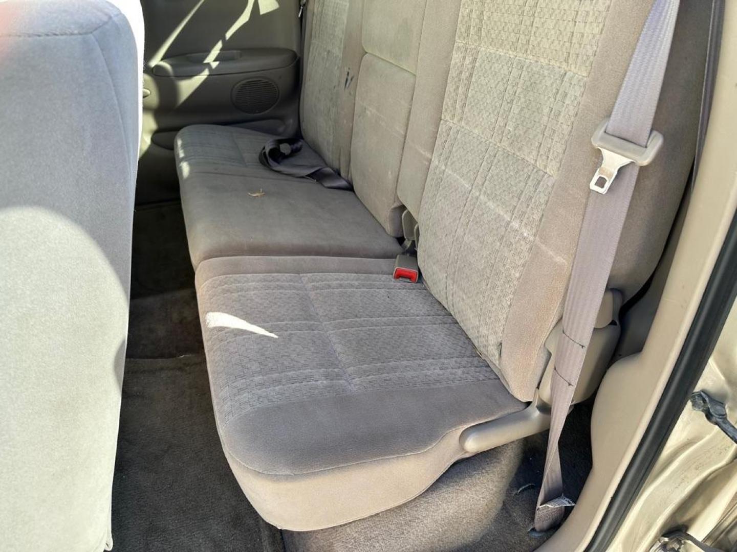 2004 BRONZE TOYOTA TUNDRA ACCESS CAB SR5 (5TBBT44134S) with an 4.7L engine, Automatic transmission, located at 1030 S. 22nd St., Bismarck, ND, 58504, (701) 258-0022, 46.793560, -100.758118 - Photo#7