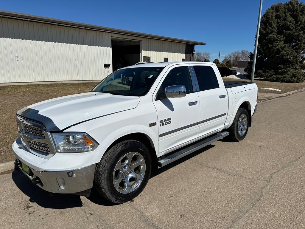 photo of 2015 RAM 1500 4DR