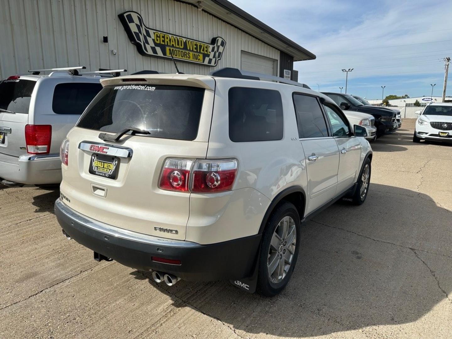 2010 GMC ACADIA SLT-2 (1GKLVNED7AJ) with an 3.6L engine, Automatic transmission, located at 1030 S. 22nd St., Bismarck, ND, 58504, (701) 258-0022, 46.793560, -100.758118 - ENGINE REPLACEMENT- Photo#2
