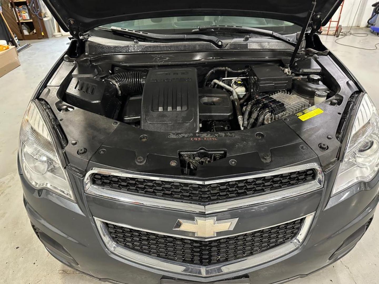 2010 BLUE CHEVROLET EQUINOX LS (2CNFLCEW0A6) with an 2.4L engine, Automatic transmission, located at 1030 S. 22nd St., Bismarck, ND, 58504, (701) 258-0022, 46.793560, -100.758118 - REBUILT ENGINE - Photo#3