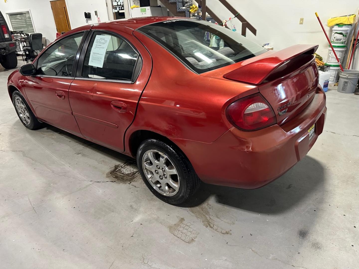 2005 DODGE NEON SXT (1B3ES56C15D) with an 2.0L engine, Automatic transmission, located at 1030 S. 22nd St., Bismarck, ND, 58504, (701) 258-0022, 46.793560, -100.758118 - GREAT MILEAGE CAR. NICE CONDITION- Photo#3