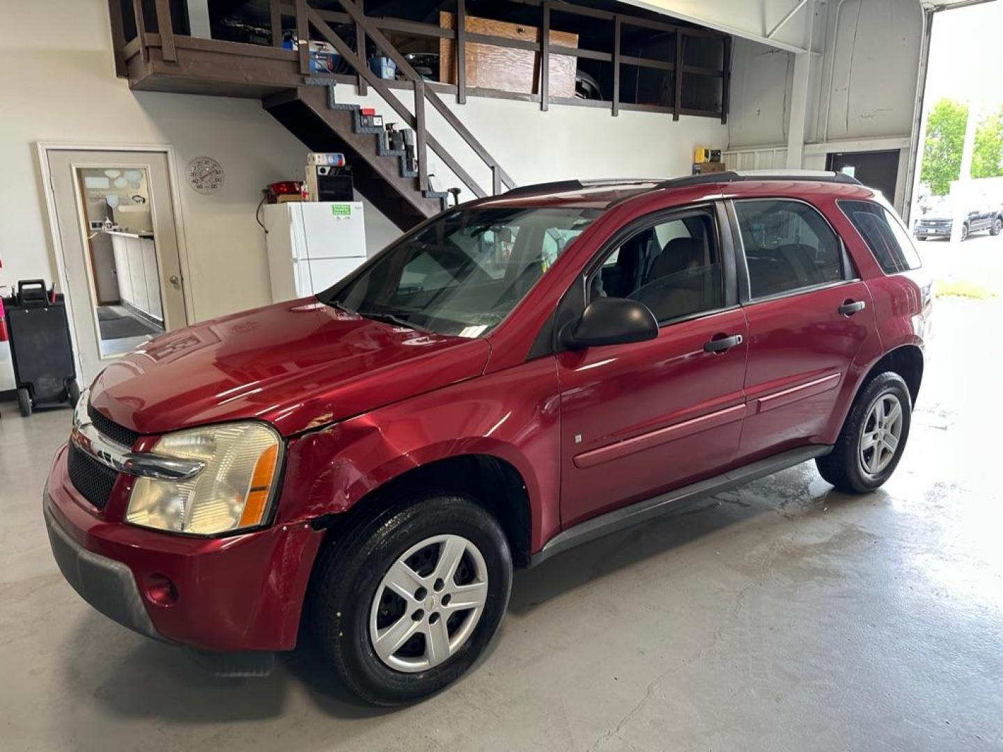 2006 CHEVROLET EQUINOX LS (2CNDL13F266) with an 3.4L engine, Automatic transmission, located at 1030 S. 22nd St., Bismarck, ND, 58504, (701) 258-0022, 46.793560, -100.758118 - Left fender damage - Photo#1