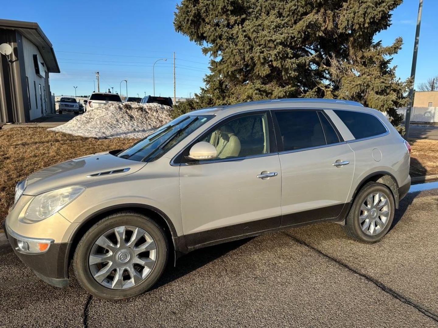 2011 BUICK ENCLAVE CXL (5GAKVCED7BJ) with an 3.6L engine, Automatic transmission, located at 1030 S. 22nd St., Bismarck, ND, 58504, (701) 258-0022, 46.793560, -100.758118 - Photo#0