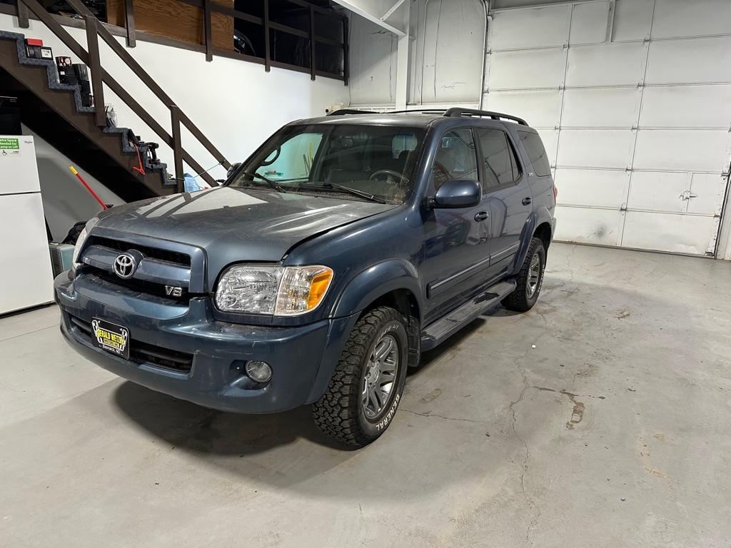 photo of 2007 TOYOTA SEQUOIA SR5
