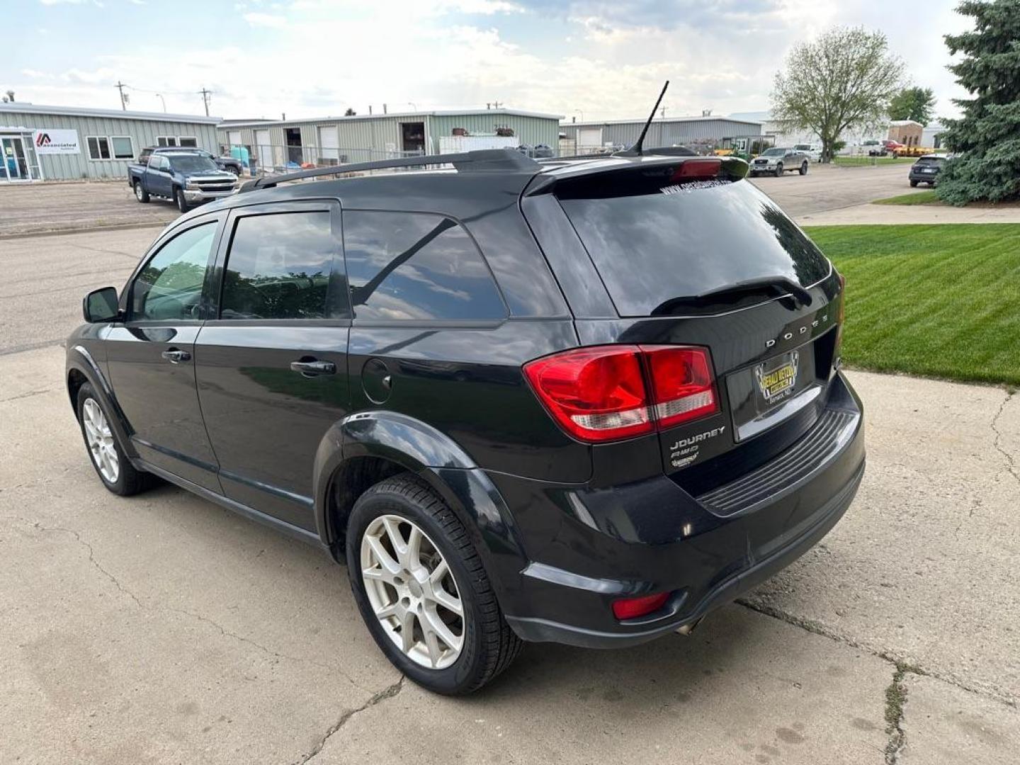 2012 DODGE JOURNEY SXT (3C4PDDBG0CT) with an 3.6L engine, Automatic transmission, located at 1030 S. 22nd St., Bismarck, ND, 58504, (701) 258-0022, 46.793560, -100.758118 - Photo#1