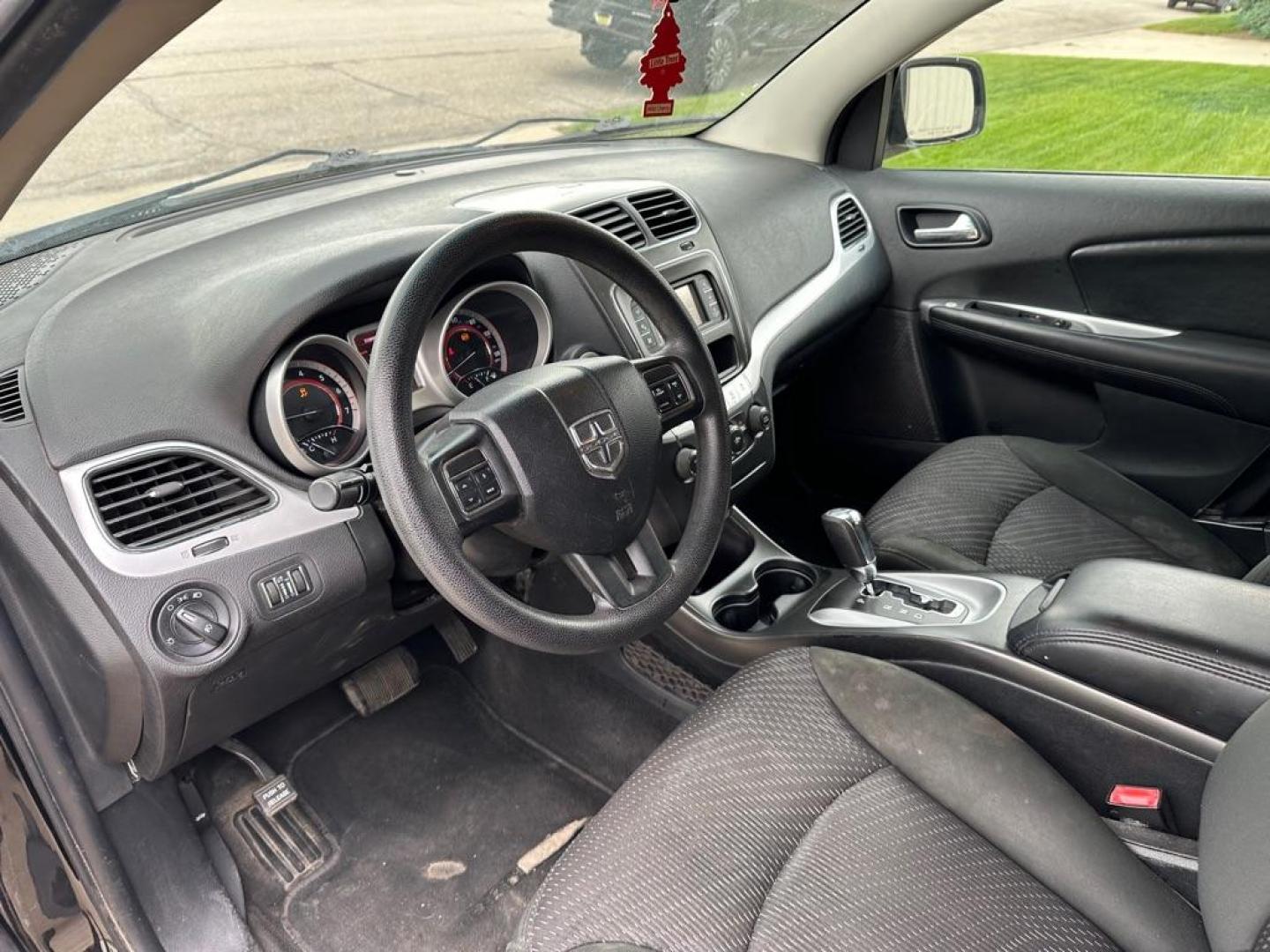 2012 DODGE JOURNEY SXT (3C4PDDBG0CT) with an 3.6L engine, Automatic transmission, located at 1030 S. 22nd St., Bismarck, ND, 58504, (701) 258-0022, 46.793560, -100.758118 - Photo#4