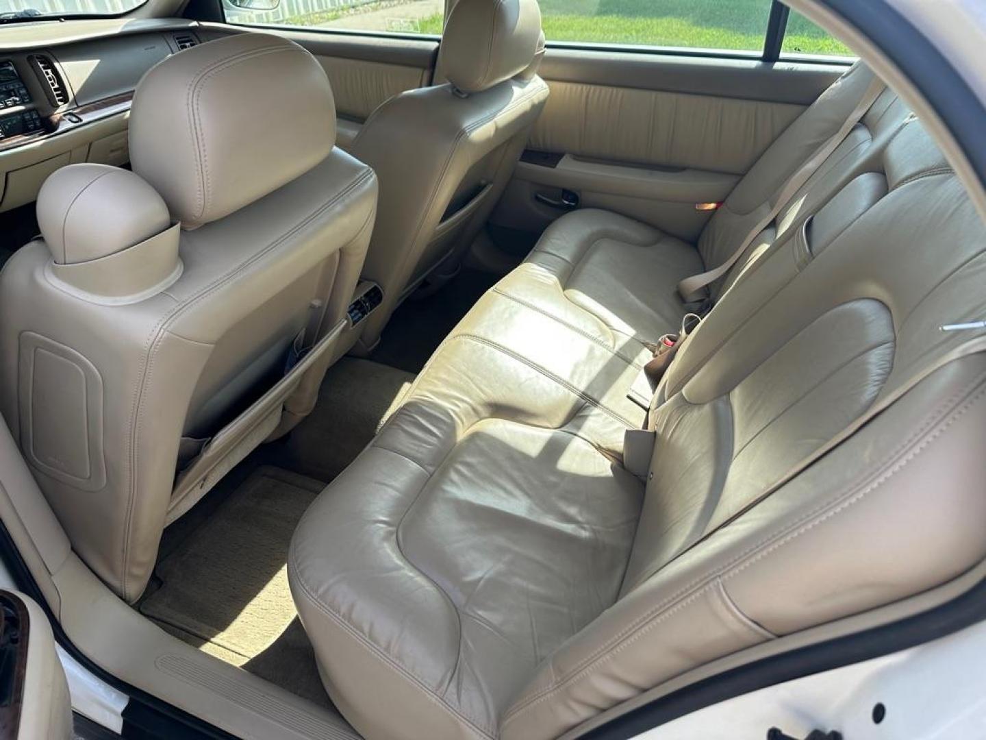 2004 BUICK PARK AVENUE (1G4CW54K144) with an 3.8L engine, Automatic transmission, located at 1030 S. 22nd St., Bismarck, ND, 58504, (701) 258-0022, 46.793560, -100.758118 - ABOVE AVERAGE CONDITION. 3.8 LITER 30 MPH - Photo#5