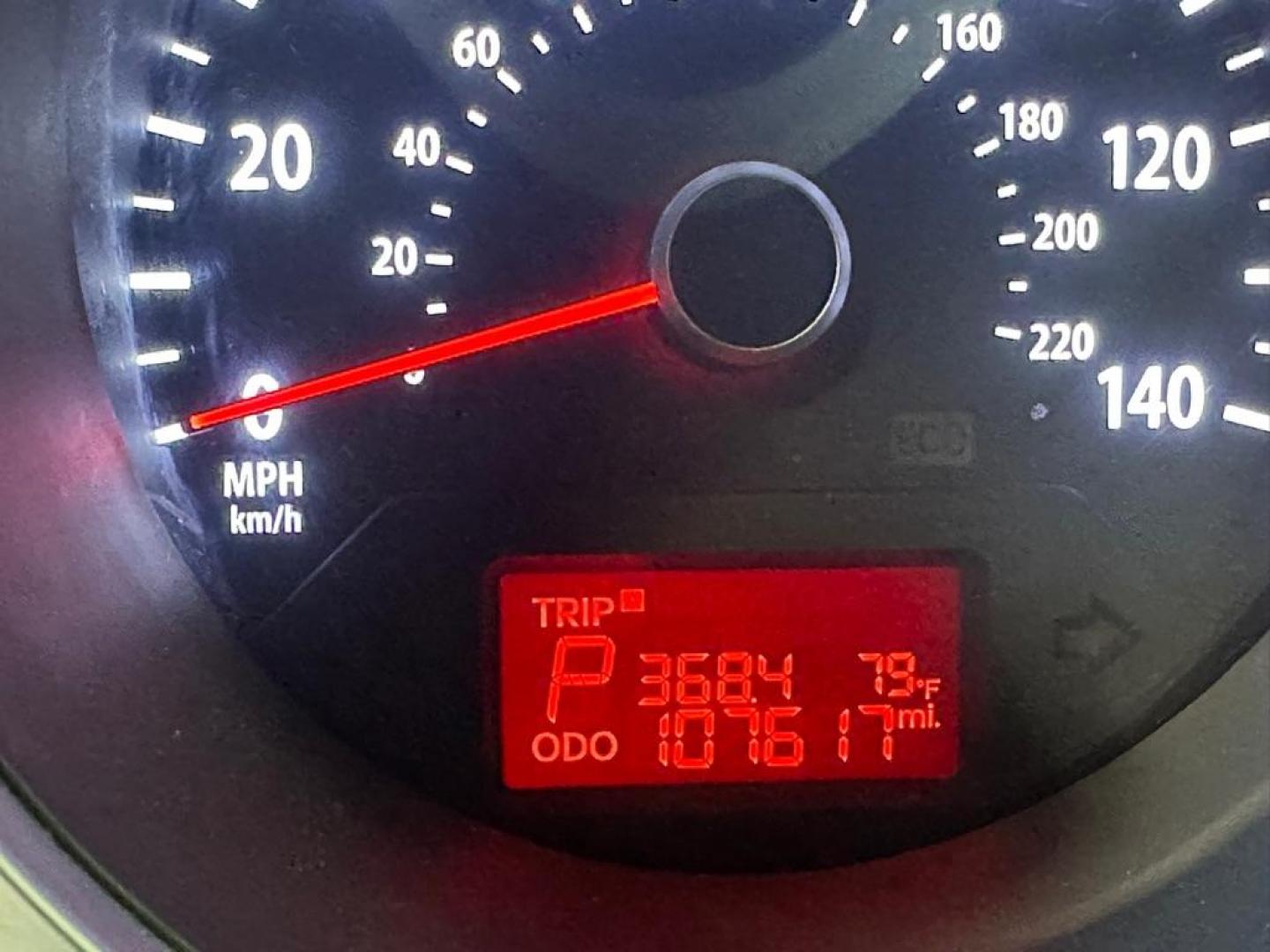2013 KIA SOUL + (KNDJT2A66D7) with an 2.0L engine, Automatic transmission, located at 1030 S. 22nd St., Bismarck, ND, 58504, (701) 258-0022, 46.793560, -100.758118 - NICE MILEAGE. 107 k SUNROOF . AIR CONDITIONING - Photo#6