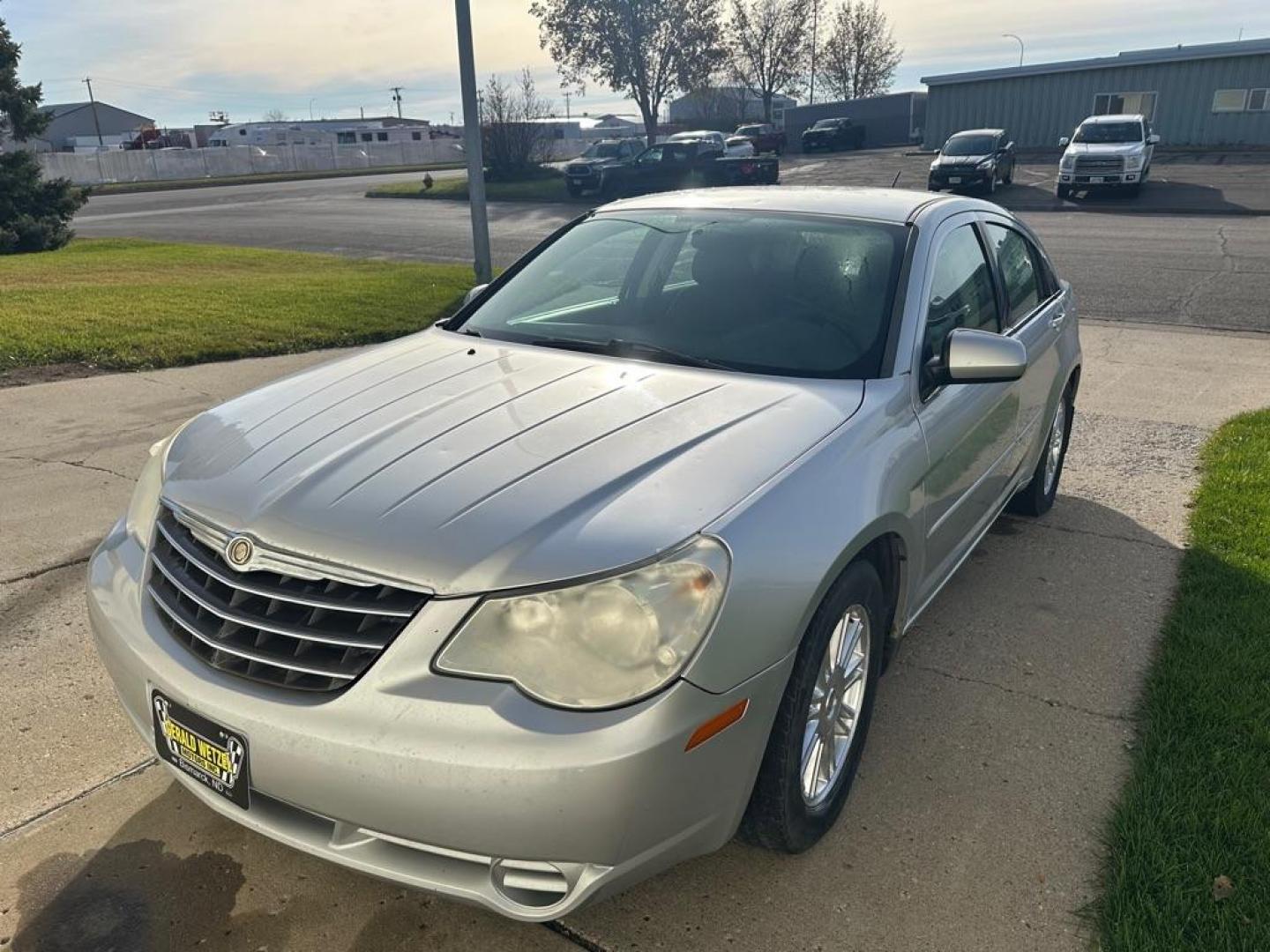 2007 CHRYSLER SEBRING TOURING (1C3LC56K27N) with an 2.4L engine, Automatic transmission, located at 1030 S. 22nd St., Bismarck, ND, 58504, (701) 258-0022, 46.793560, -100.758118 - Photo#0