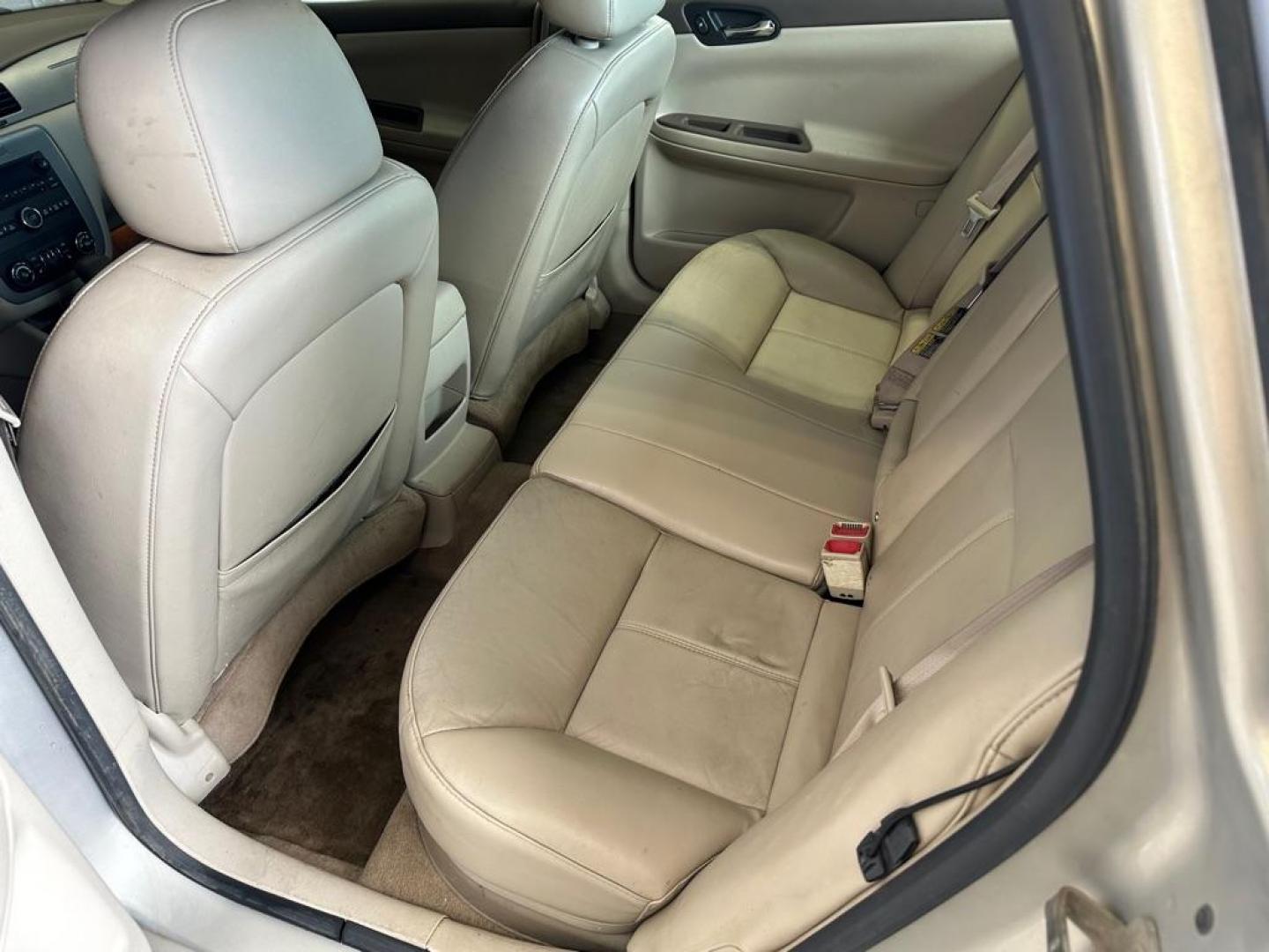 2008 CHEVROLET IMPALA LT (2G1WT58KX81) with an 3.5L engine, Automatic transmission, located at 1030 S. 22nd St., Bismarck, ND, 58504, (701) 258-0022, 46.793560, -100.758118 - Photo#3