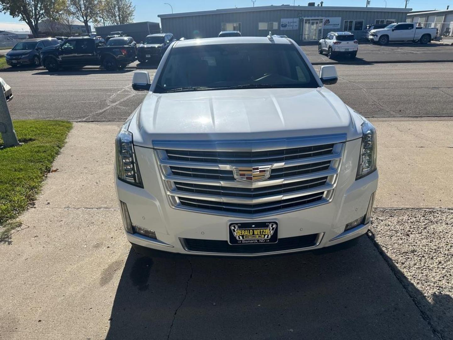 2016 CADILLAC ESCALADE ESV PLATINUM (1GYS4KKJ7GR) with an 6.2L engine, Automatic transmission, located at 1030 S. 22nd St., Bismarck, ND, 58504, (701) 258-0022, 46.793560, -100.758118 - Photo#13