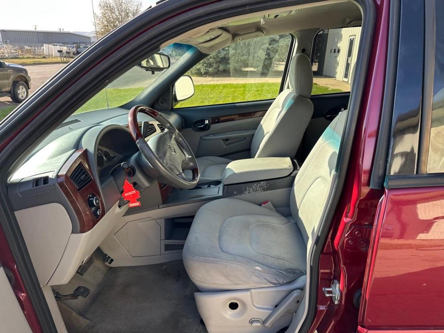 2006 RED BUICK RENDEZVOUS CX (3G5DA03L56S) with an 3.5L engine, Automatic transmission, located at 1030 S. 22nd St., Bismarck, ND, 58504, (701) 258-0022, 46.793560, -100.758118 - V6 - Photo#4