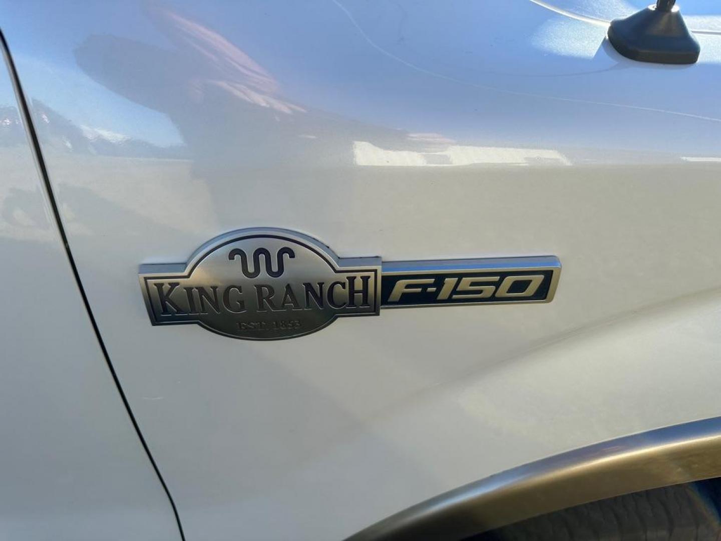 2012 FORD F150 SUPERCREW (1FTFW1ET1CK) with an 3.5L engine, Automatic transmission, located at 1030 S. 22nd St., Bismarck, ND, 58504, (701) 258-0022, 46.793560, -100.758118 - Photo#5