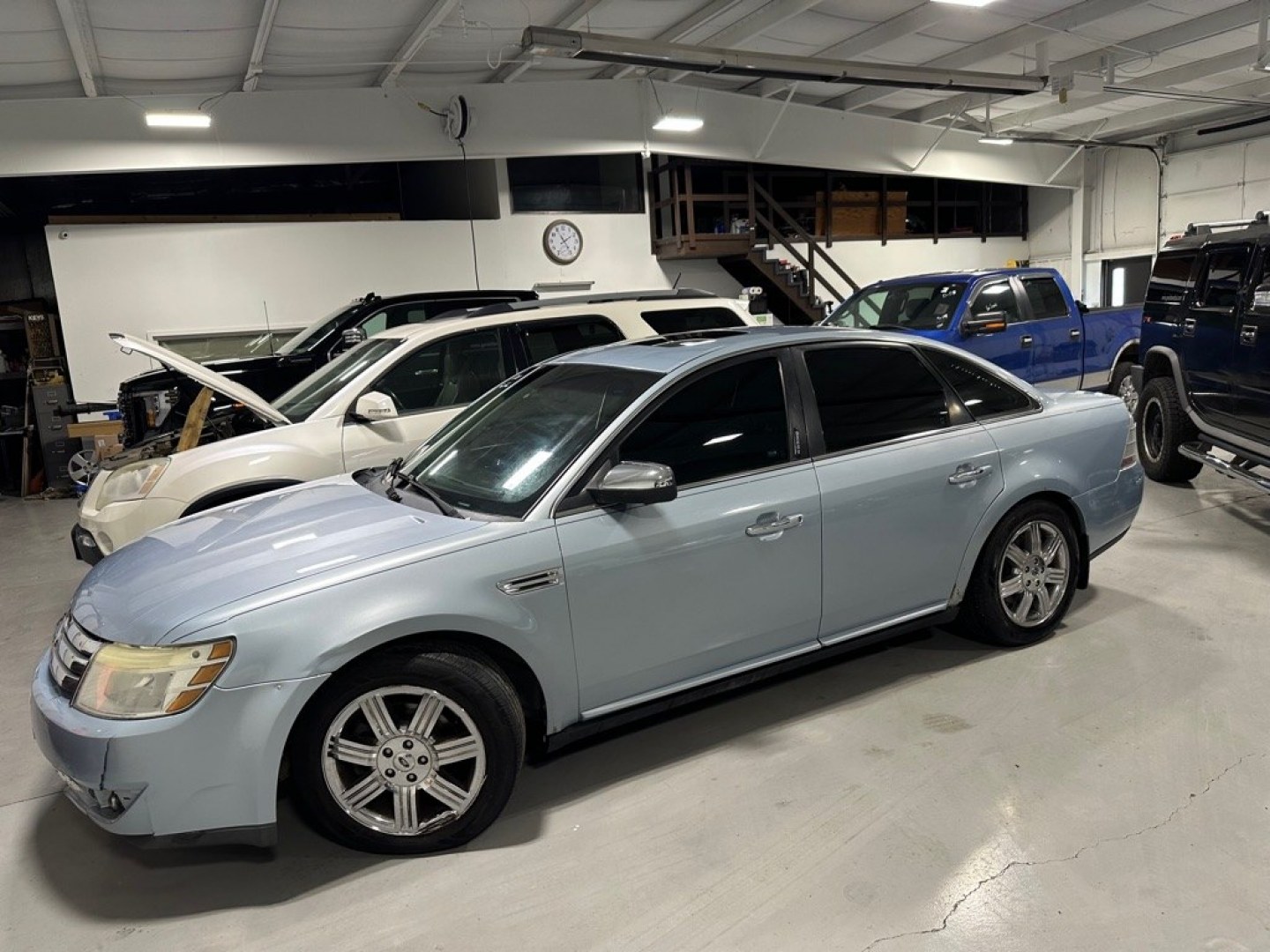 2008 FORD TAURUS LIMITED (1FAHP25W68G) with an 3.5L engine, Automatic transmission, located at 1030 S. 22nd St., Bismarck, ND, 58504, (701) 258-0022, 46.793560, -100.758118 - Nice Driving Car- Photo#0