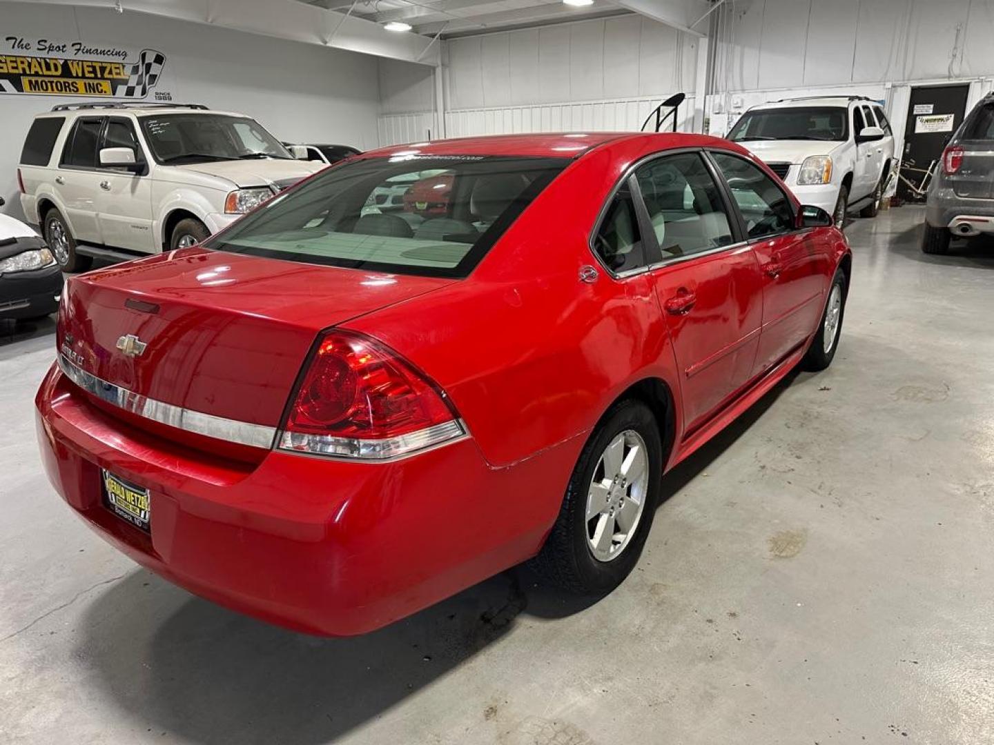 2009 CHEVROLET IMPALA 1LT (2G1WT57N891) with an 3.5L engine, Automatic transmission, located at 1030 S. 22nd St., Bismarck, ND, 58504, (701) 258-0022, 46.793560, -100.758118 - Photo#1