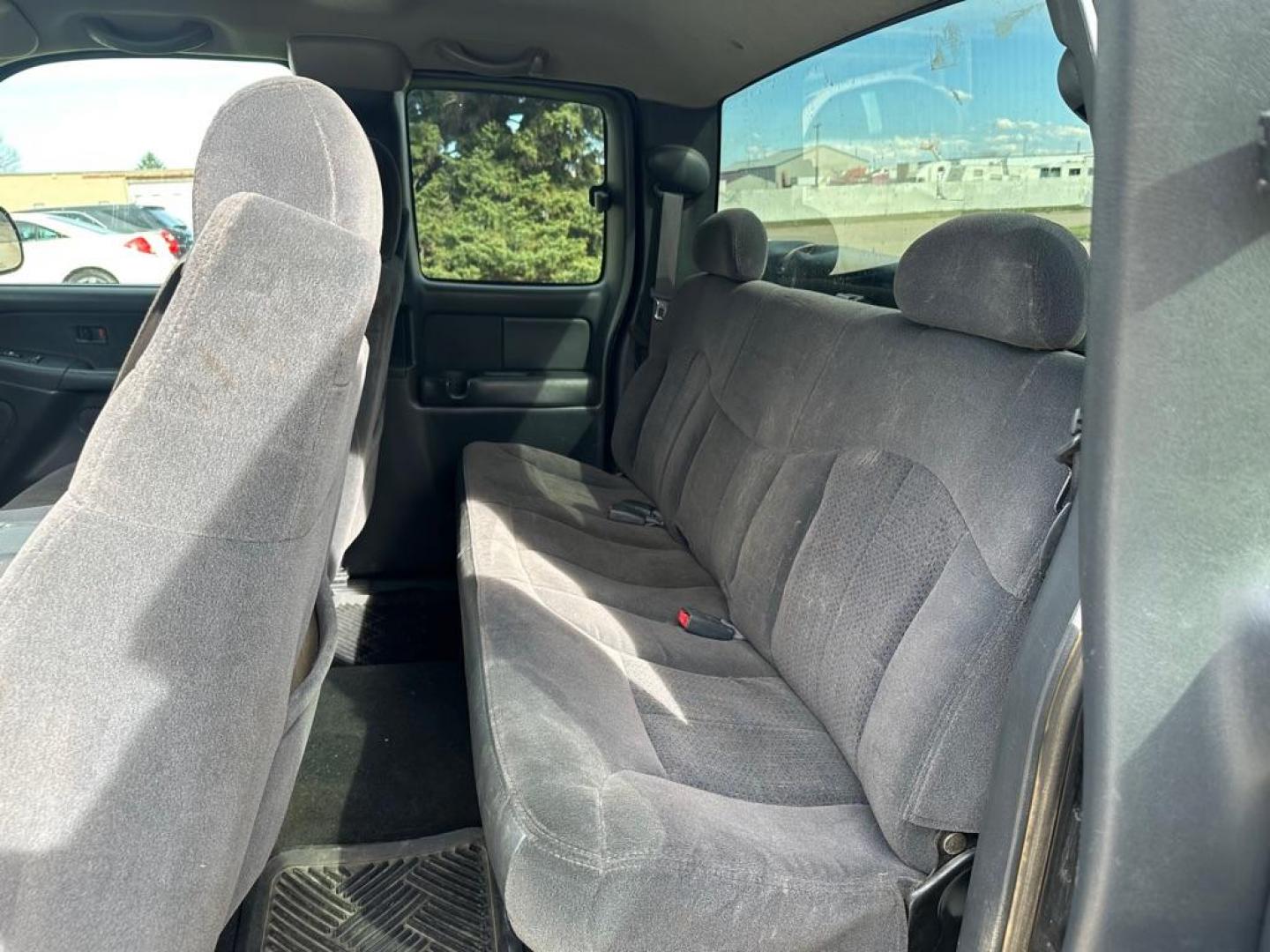 2002 CHEVROLET SILVERADO 1500 (1GCEK19T42E) with an 5.3L engine, Automatic transmission, located at 1030 S. 22nd St., Bismarck, ND, 58504, (701) 258-0022, 46.793560, -100.758118 - REBUILT TRANSMISSION - Photo#4