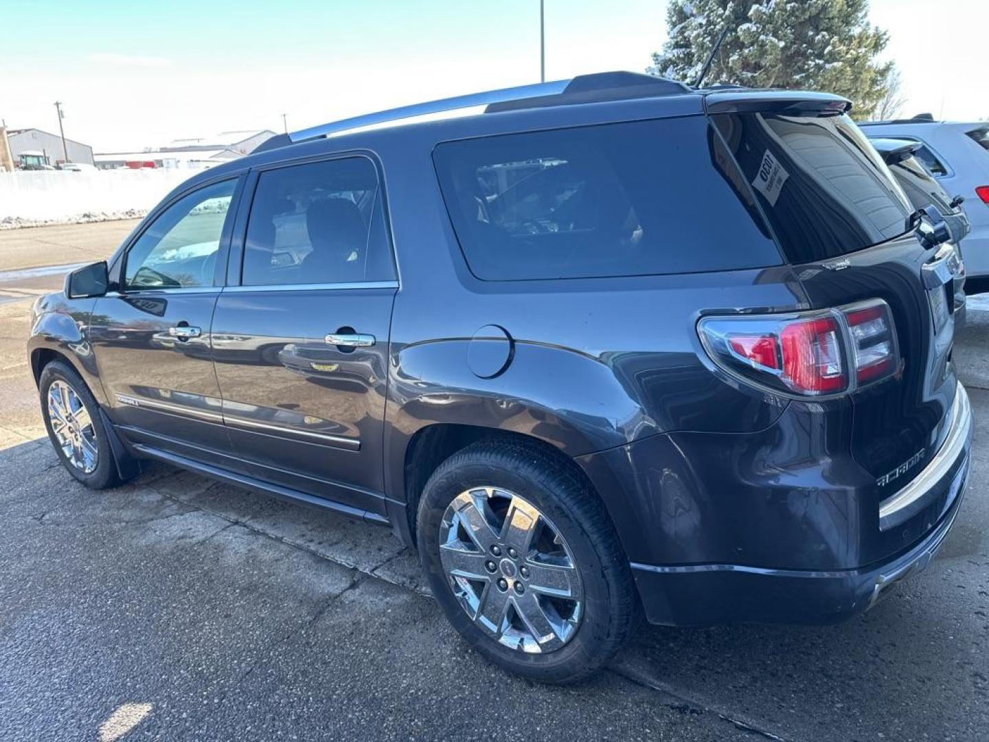 2014 20 GMC ACADIA DENALI (1GKKVTKD6EJ) with an 3.6L engine, Automatic transmission, located at 1030 S. 22nd St., Bismarck, ND, 58504, (701) 258-0022, 46.793560, -100.758118 - Photo#1