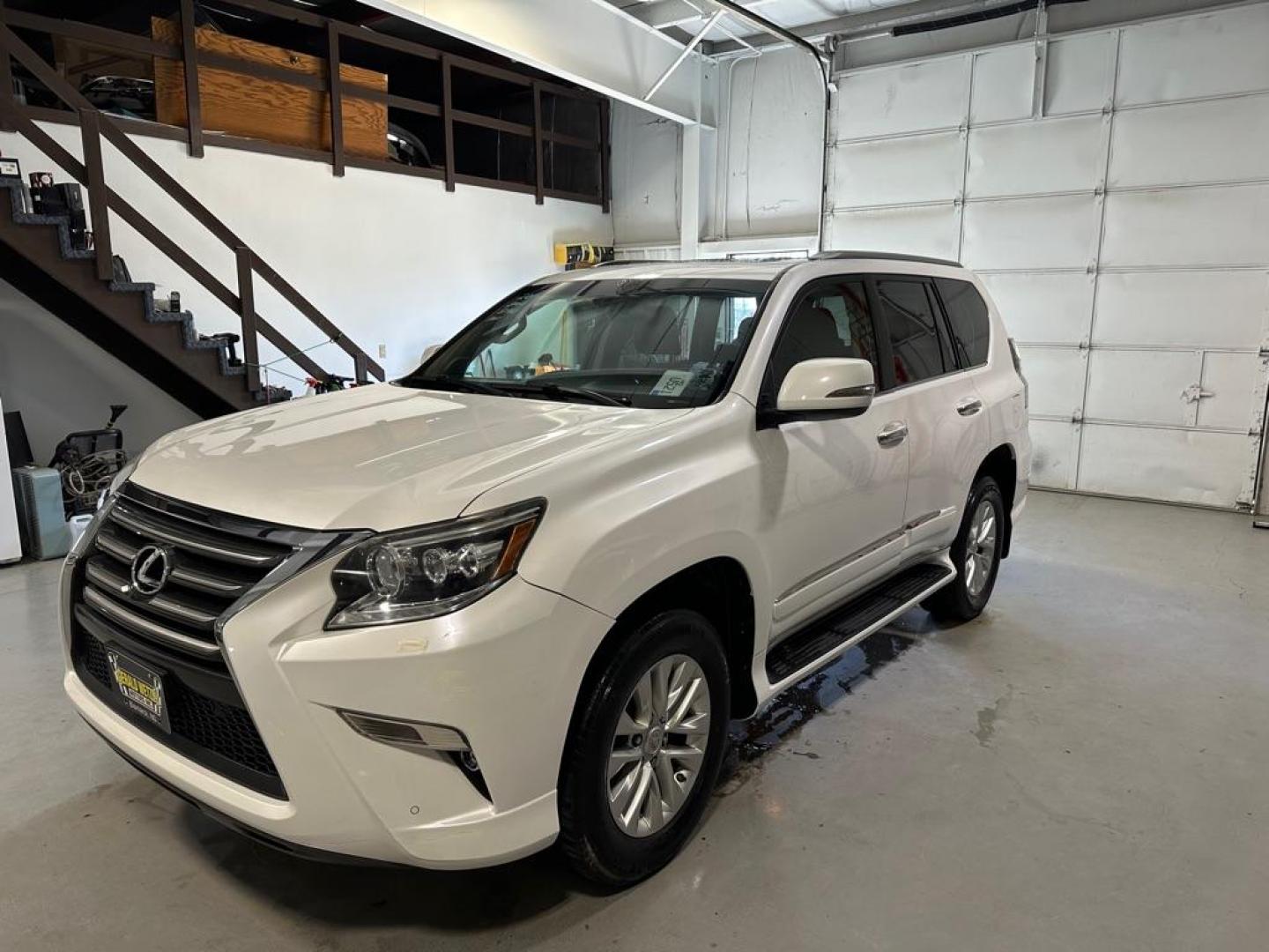 2014 LEXUS GX 460 (JTJBM7FX0E5) with an 4.6L engine, Automatic transmission, located at 1030 S. 22nd St., Bismarck, ND, 58504, (701) 258-0022, 46.793560, -100.758118 - Photo#0