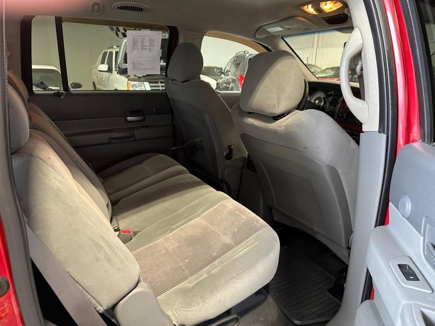 2006 DODGE DURANGO SLT (1D4HB48226F) with an 5.7L engine, Automatic transmission, located at 1030 S. 22nd St., Bismarck, ND, 58504, (701) 258-0022, 46.793560, -100.758118- Photo#5
