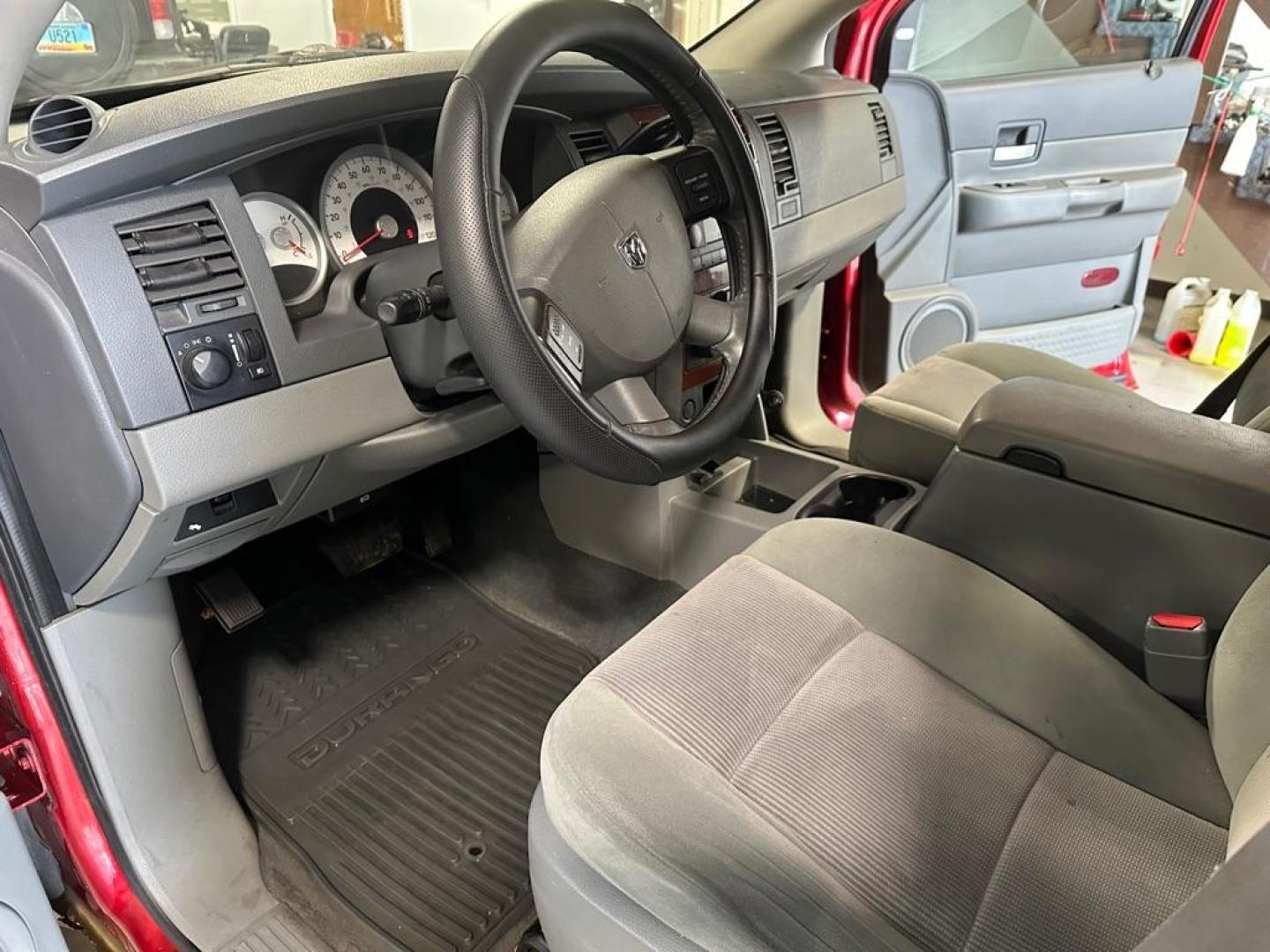 2006 DODGE DURANGO SLT (1D4HB48226F) with an 5.7L engine, Automatic transmission, located at 1030 S. 22nd St., Bismarck, ND, 58504, (701) 258-0022, 46.793560, -100.758118- Photo#7
