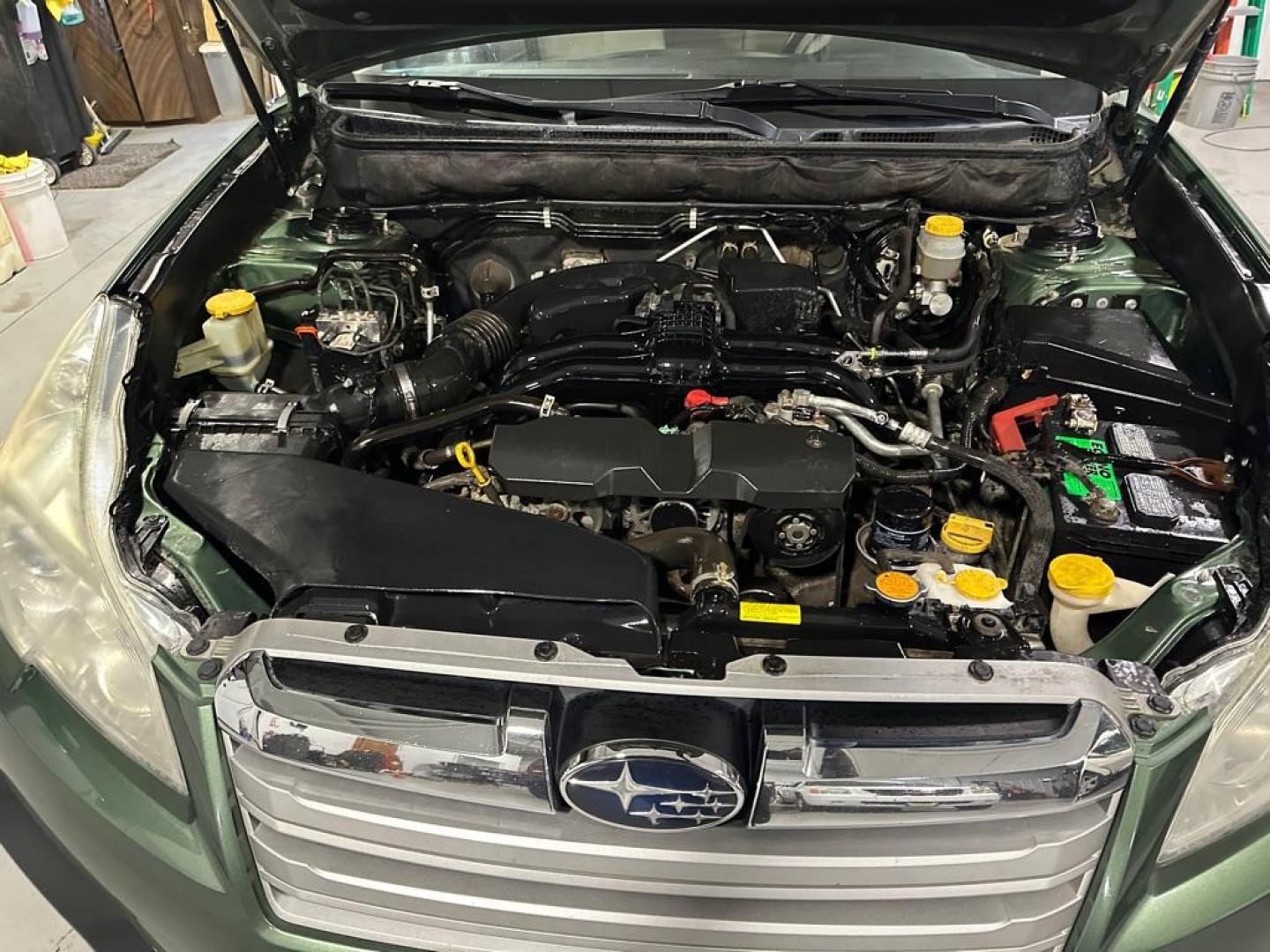 2014 SUBARU OUTBACK 2.5I PREMIUM (4S4BRCCC0E3) with an 2.5L engine, Continuously Variable transmission, located at 1030 S. 22nd St., Bismarck, ND, 58504, (701) 258-0022, 46.793560, -100.758118 - ;NICE CONDITION- Photo#9
