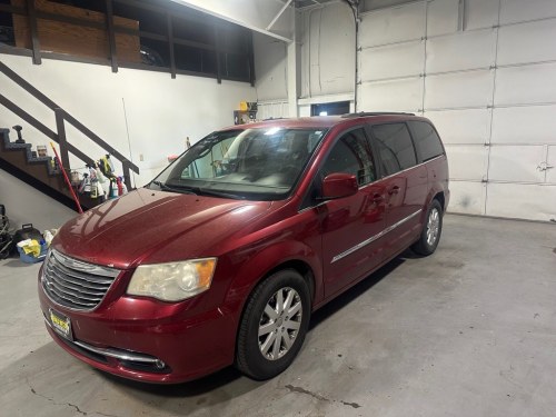 2013 CHRYSLER TOWN  and  COUNTRY TOURING